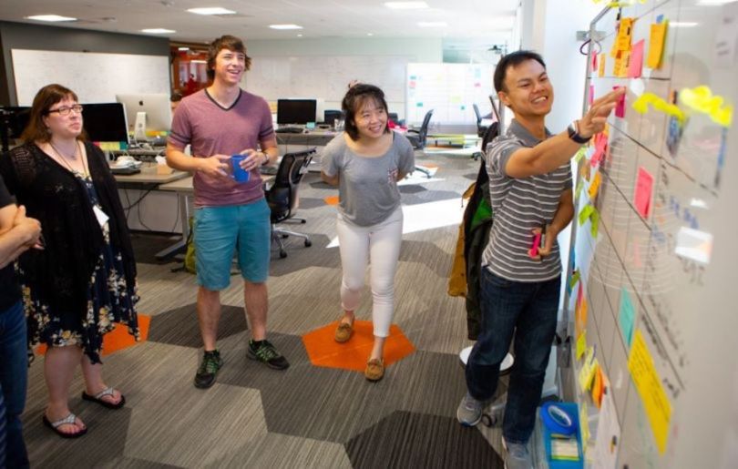 A photo of the Qumulo team at work